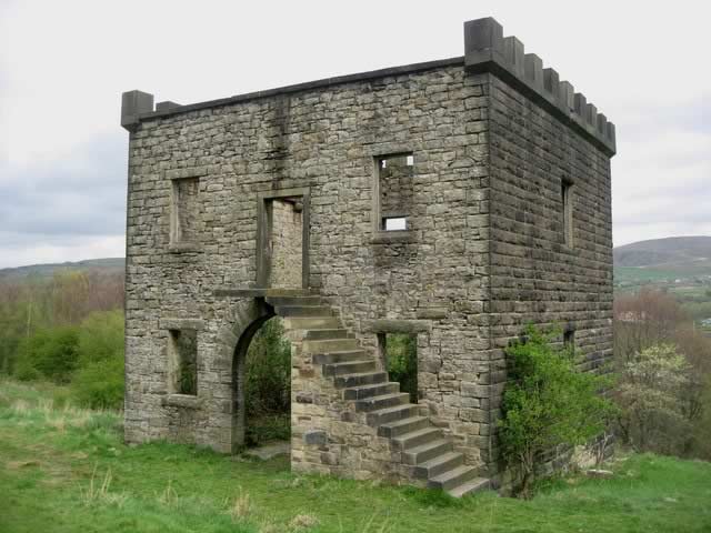Tentering or drying tower at Stubbins.jpg